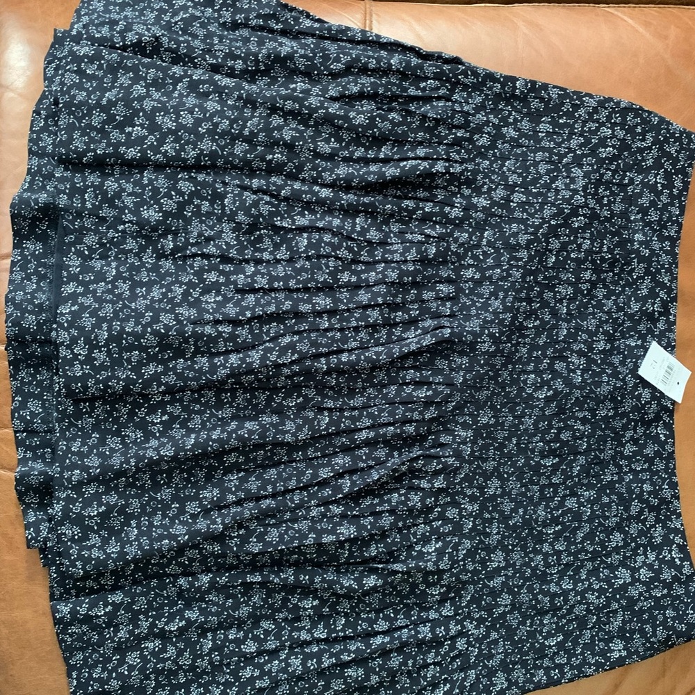 Ann Taylor skirt NWT